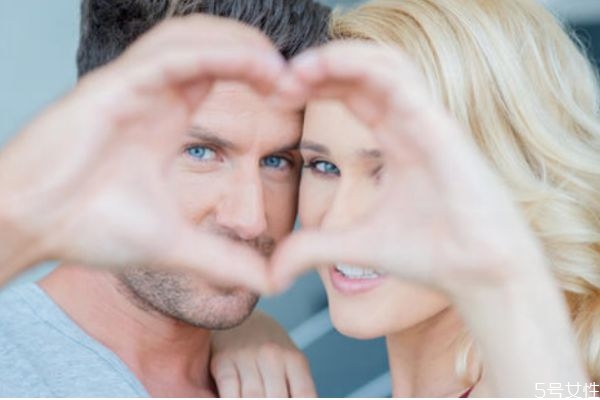 愛情不再的表現(xiàn)有什么呢 如何挽回破碎的婚姻呢 愛情不再的表現(xiàn)有什么呢 如何挽回破碎的婚姻呢