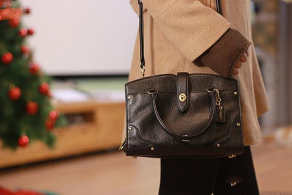 mk mercer風(fēng)琴包好嗎 mk mercer風(fēng)琴包買(mǎi)多大的好 mk mercer風(fēng)琴包好嗎 mk mercer風(fēng)琴包買(mǎi)多大的好