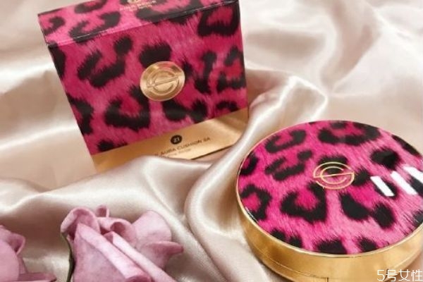 豹紋氣墊和愛(ài)敬哪個(gè)好用 dpc氣墊跟愛(ài)敬哪個(gè)好 豹紋氣墊和愛(ài)敬哪個(gè)好用 dpc氣墊跟愛(ài)敬哪個(gè)好