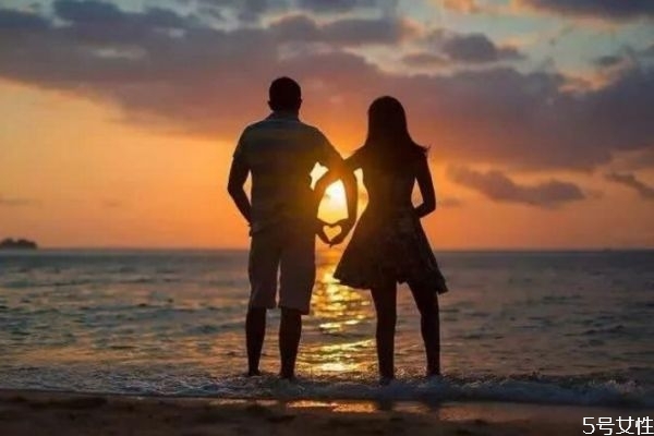 網(wǎng)戀怎么試探對方真心 網(wǎng)戀真的會有結(jié)果嗎 網(wǎng)戀怎么試探對方真心 網(wǎng)戀真的會有結(jié)果嗎