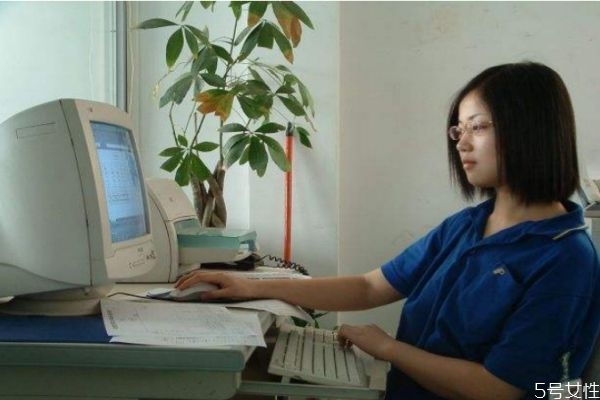 一般網(wǎng)戀的人都很丑嗎 網(wǎng)戀對(duì)象丑還要繼續(xù)嗎 一般網(wǎng)戀的人都很丑嗎 網(wǎng)戀對(duì)象丑還要繼續(xù)嗎