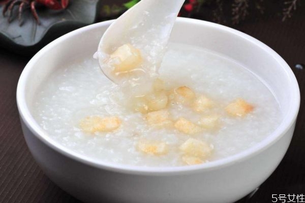 山藥粥有什么營養(yǎng)價值呢 山藥粥怎么做好吃呢 山藥粥有什么營養(yǎng)價值呢 山藥粥怎么做好吃呢