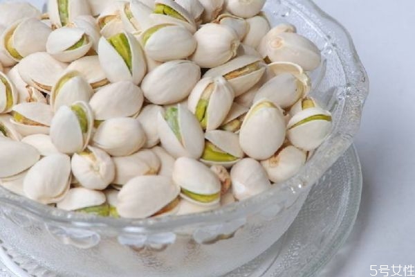 開心果是怎么做的呢 吃開心果有什么益處嗎