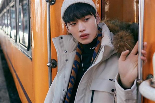 冬季男士外套怎么選擇 男生怎么選擇適合自己的外套 冬季男士外套怎么選擇 男生怎么選擇適合自己的外套