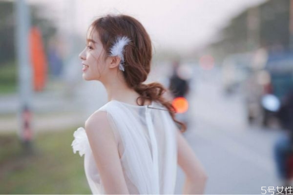 圈子太小怎么脫單 沒圈子如何結(jié)識異性 圈子太小怎么脫單 沒圈子如何結(jié)識異性