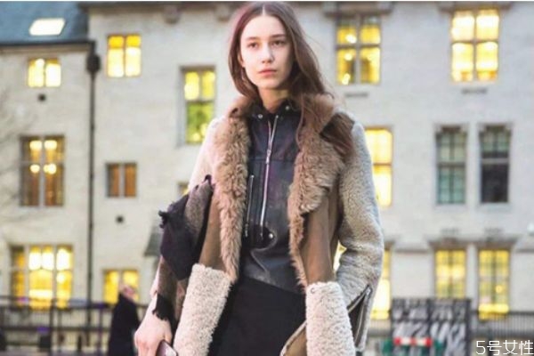 羊羔毛起球怎么清理 羊羔毛起球怎么辦