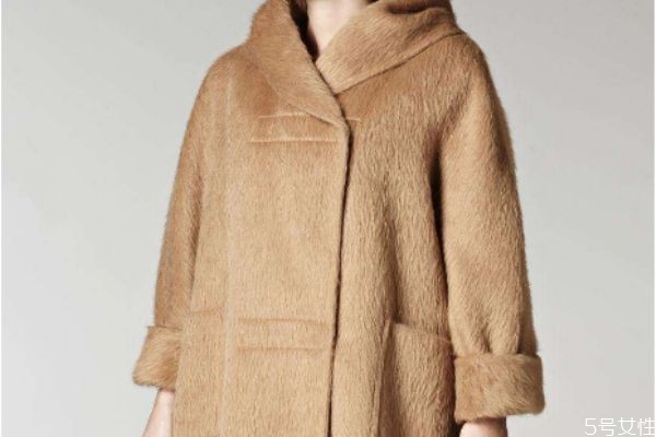 羊駝絨大衣縮水怎么辦 羊駝絨大衣怎么保養(yǎng) 羊駝絨大衣縮水怎么辦 羊駝絨大衣怎么保養(yǎng)