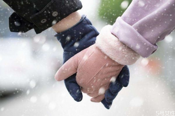 如何預(yù)防凍瘡呢 預(yù)防凍瘡的方法有什么呢 如何預(yù)防凍瘡呢 預(yù)防凍瘡的方法有什么呢