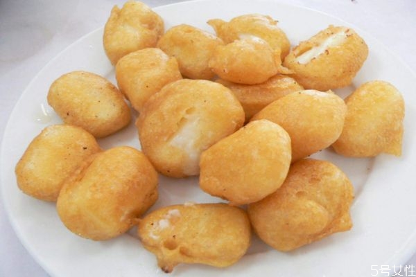 什么是炸牛奶呢 炸牛奶有什么營養(yǎng)價(jià)值呢 什么是炸牛奶呢 炸牛奶有什么營養(yǎng)價(jià)值呢