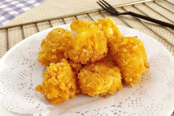 什么是炸牛奶呢 炸牛奶有什么營養(yǎng)價(jià)值呢 什么是炸牛奶呢 炸牛奶有什么營養(yǎng)價(jià)值呢