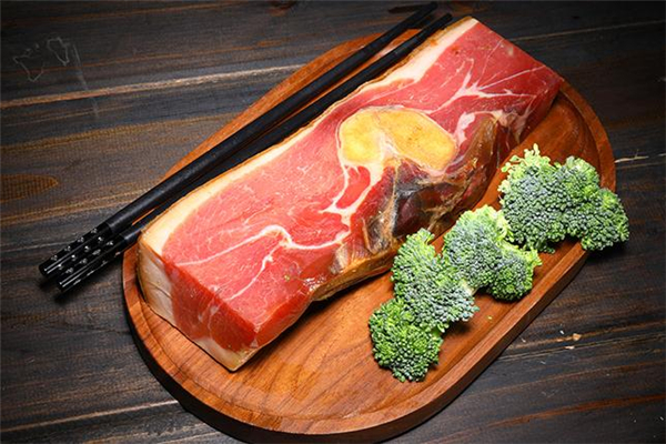 金華火腿年份越長越好嗎 金華火腿放了兩年可以吃嗎 金華火腿年份越長越好嗎 金華火腿放了兩年可以吃嗎