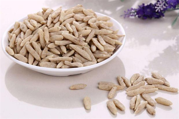 麥冬吃多了會拉肚子嗎 麥冬泡水喝拉肚子怎么辦 麥冬吃多了會拉肚子嗎 麥冬泡水喝拉肚子怎么辦