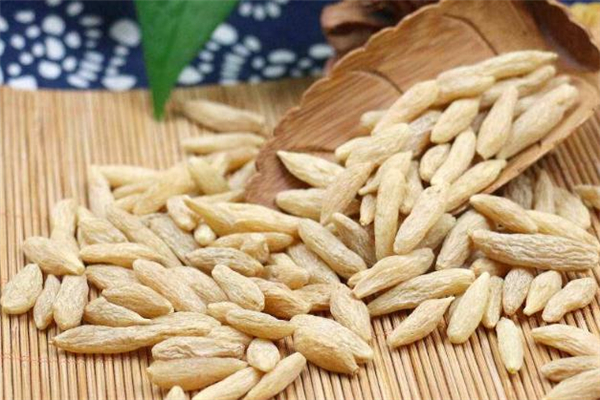 麥冬吃多了會拉肚子嗎 麥冬泡水喝拉肚子怎么辦 麥冬吃多了會拉肚子嗎 麥冬泡水喝拉肚子怎么辦