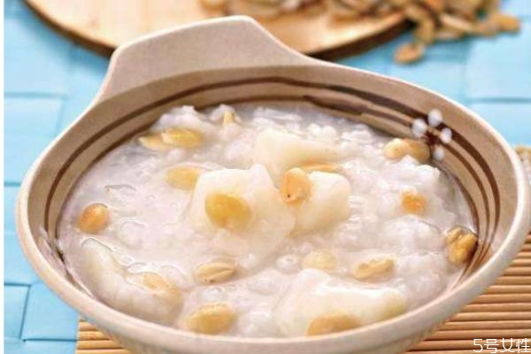 山藥粥寶寶應(yīng)該怎么吃呢 山藥粥可以天天喝嗎 山藥粥寶寶應(yīng)該怎么吃呢 山藥粥可以天天喝嗎