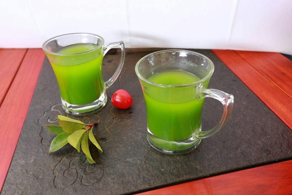 大麥青汁能用涼水沖嗎 喝大麥青汁要注意什么 大麥青汁能用涼水沖嗎 喝大麥青汁要注意什么