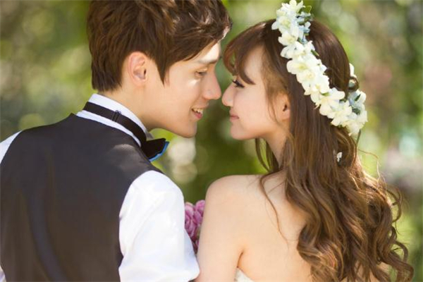 另一半經(jīng)常出差怎么維持感情 能接受另一半經(jīng)常出差嗎 另一半經(jīng)常出差怎么維持感情 能接受另一半經(jīng)常出差嗎