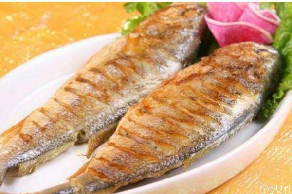吃黃花魚(yú)有什么好處呢 黃花魚(yú)怎么做好吃呢 吃黃花魚(yú)有什么好處呢 黃花魚(yú)怎么做好吃呢