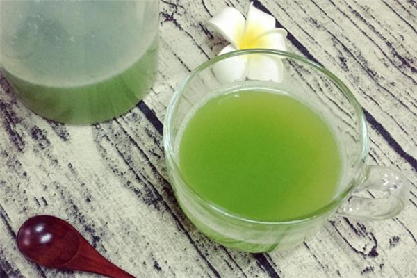 苦瓜汁上面的泡沫能喝嗎 為什么榨苦瓜汁都是泡沫 苦瓜汁上面的泡沫能喝嗎 為什么榨苦瓜汁都是泡沫