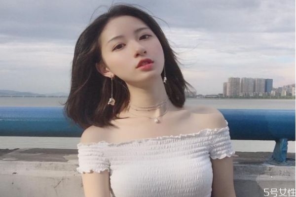 男人喜歡女人怎么撒嬌 男人喜歡的女人撒嬌方式 男人喜歡女人怎么撒嬌 男人喜歡的女人撒嬌方式