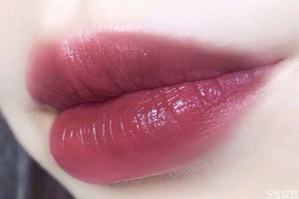 mac漸變口紅408好看嗎 mac口紅408色號真人試色 mac漸變口紅408好看嗎 mac口紅408色號真人試色