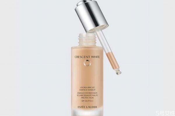 雅詩(shī)蘭黛粉底液哪款好用 雅詩(shī)蘭黛粉底液介紹 雅詩(shī)蘭黛粉底液哪款好用 雅詩(shī)蘭黛粉底液介紹