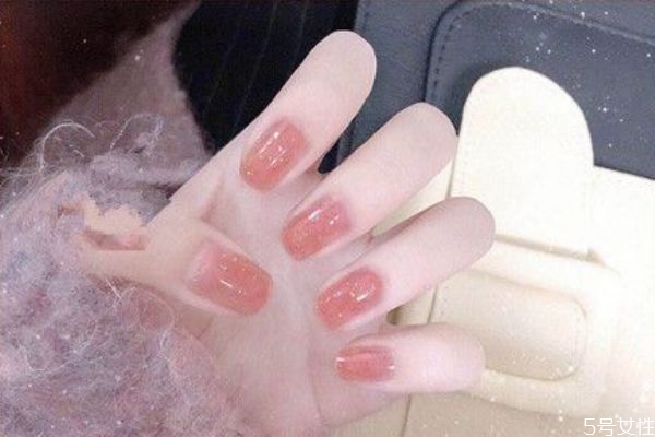 悅詩風吟指甲油熱門色 悅詩風吟指甲油色號推薦 悅詩風吟指甲油熱門色 悅詩風吟指甲油色號推薦