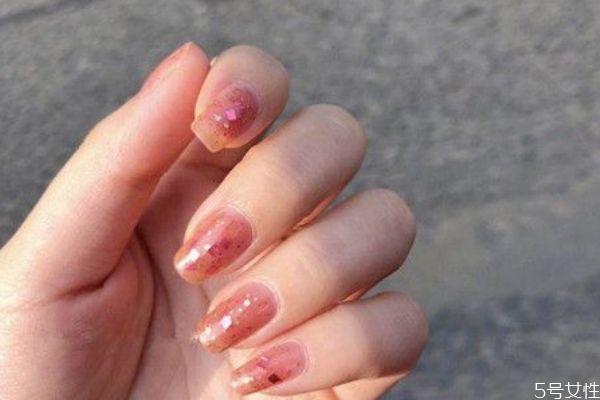 悅詩(shī)風(fēng)吟指甲油熱門(mén)色 悅詩(shī)風(fēng)吟指甲油色號(hào)推薦 悅詩(shī)風(fēng)吟指甲油熱門(mén)色 悅詩(shī)風(fēng)吟指甲油色號(hào)推薦