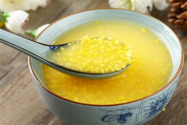 玉米粥煮多久能熟 玉米和什么一起煮粥最好 玉米粥煮多久能熟 玉米和什么一起煮粥最好