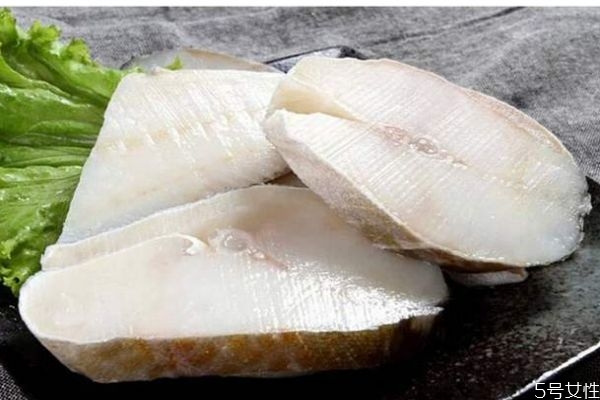 鱈魚有什么營養(yǎng)價值呢 鱈魚怎么做好吃呢 鱈魚有什么營養(yǎng)價值呢 鱈魚怎么做好吃呢