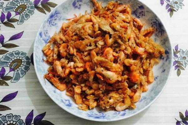 炸河蝦用面粉還是淀粉 炸河蝦不裹淀粉能炸嗎 炸河蝦用面粉還是淀粉 炸河蝦不裹淀粉能炸嗎