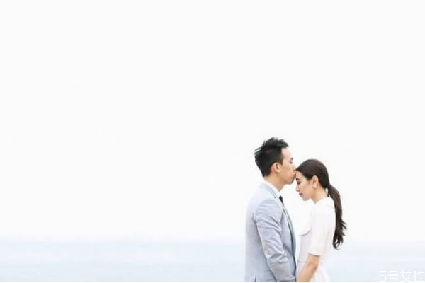 分手了還聯(lián)系還彼此關(guān)心說明什么 分手了還聯(lián)系說明什么 分手了還聯(lián)系還彼此關(guān)心說明什么 分手了還聯(lián)系說明什么