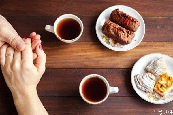 網戀可靠嗎 四招教你應對網戀陷阱 網戀可靠嗎 四招教你應對網戀陷阱