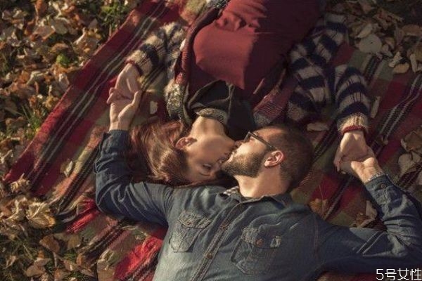 復(fù)合后怎么度過(guò)冷淡期 分手和好后相處禁忌 復(fù)合后怎么度過(guò)冷淡期 分手和好后相處禁忌