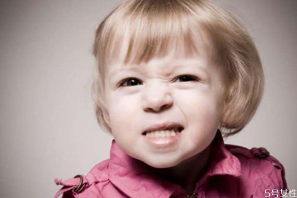 為什么小孩子睡覺會(huì)磨牙呢 小孩子睡覺磨牙原因是什么呢 為什么小孩子睡覺會(huì)磨牙呢 小孩子睡覺磨牙原因是什么呢