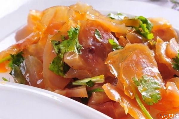 牛筋有什么營養(yǎng)價(jià)值呢 吃牛筋有什么好處呢 牛筋有什么營養(yǎng)價(jià)值呢 吃牛筋有什么好處呢