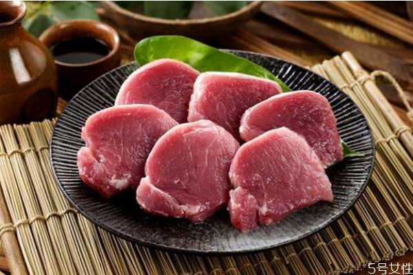 鴕鳥肉有什么營養(yǎng)價值呢 鴕鳥肉怎么做好吃呢 鴕鳥肉有什么營養(yǎng)價值呢 鴕鳥肉怎么做好吃呢