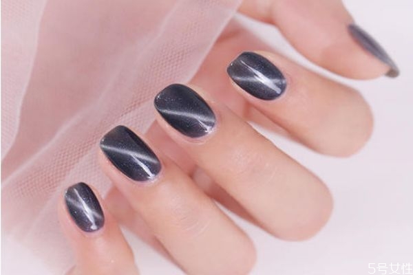 貓眼石美甲的做法是什么 貓眼石美甲多少錢(qián) 貓眼石美甲的做法是什么 貓眼石美甲多少錢(qián)