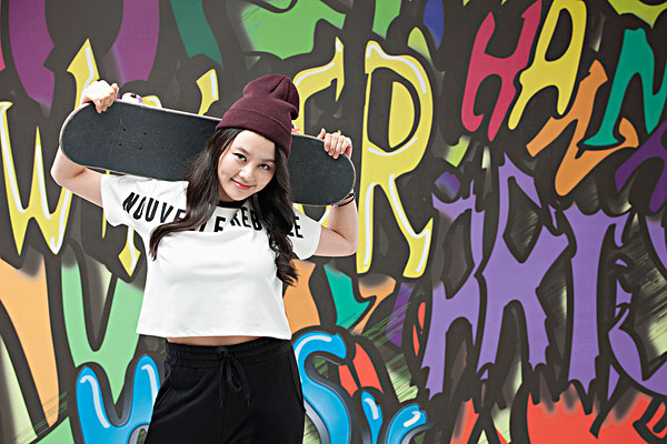 女生嘻哈風(fēng)搭配技巧 女生嘻哈風(fēng)搭配穿搭禁忌 女生嘻哈風(fēng)搭配技巧 女生嘻哈風(fēng)搭配穿搭禁忌