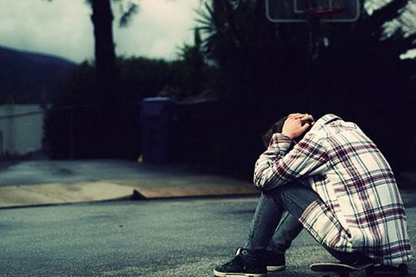 男生失戀后痛苦的表現(xiàn)有哪些 男生失戀后是什么感覺 男生失戀后痛苦的表現(xiàn)有哪些 男生失戀后是什么感覺