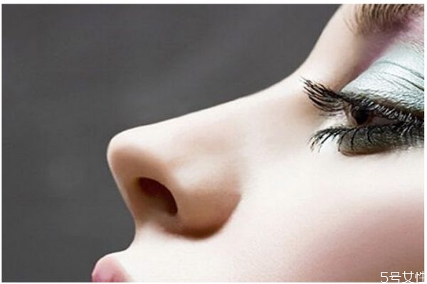 什么是鼻翼縮小手術(shù)呢 鼻翼縮小手術(shù)后有什么注意的呢 什么是鼻翼縮小手術(shù)呢 鼻翼縮小手術(shù)后有什么注意的呢
