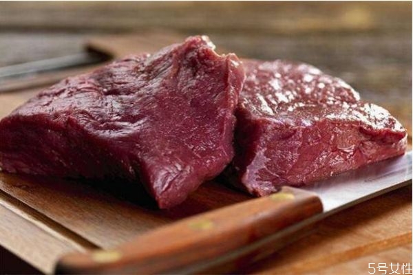 鹿肉有什么營養(yǎng)價(jià)值呢 吃鹿肉的好處有什么呢 鹿肉有什么營養(yǎng)價(jià)值呢 吃鹿肉的好處有什么呢