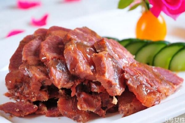 什么人不能吃鹿肉呢 鹿肉可以天天吃嗎 什么人不能吃鹿肉呢 鹿肉可以天天吃嗎