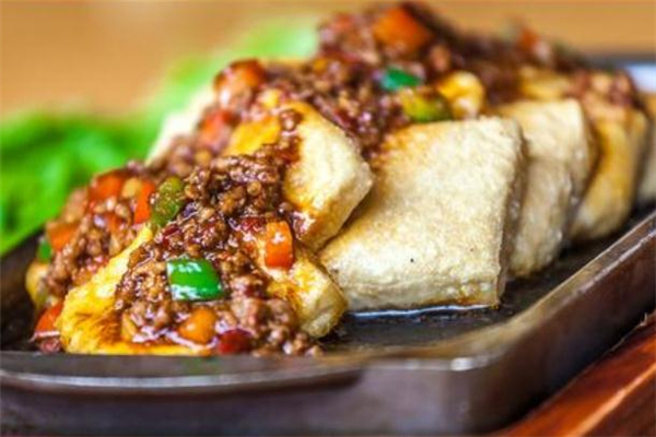 包漿豆腐用老豆腐還是嫩豆腐 包漿豆腐用的什么豆腐 包漿豆腐用老豆腐還是嫩豆腐 包漿豆腐用的什么豆腐