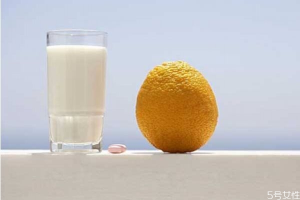 牛奶對(duì)美體有幫助嗎 牛奶可以減肥嗎 牛奶對(duì)美體有幫助嗎 牛奶可以減肥嗎