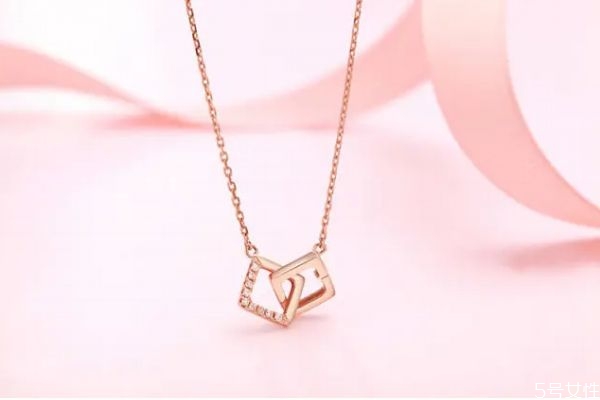 玫瑰金是什么 買黃金好還是玫瑰金好 玫瑰金是什么 買黃金好還是玫瑰金好