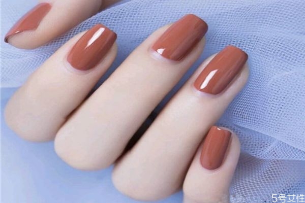 2020性冷淡美甲有哪些 性冷淡風(fēng)格美甲圖片 2020性冷淡美甲有哪些 性冷淡風(fēng)格美甲圖片