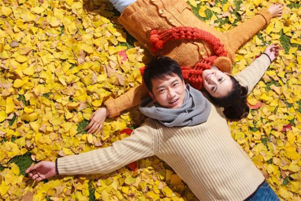 怎么判斷女生是否單身 怎么判斷喜歡的人是否單身 怎么判斷女生是否單身 怎么判斷喜歡的人是否單身