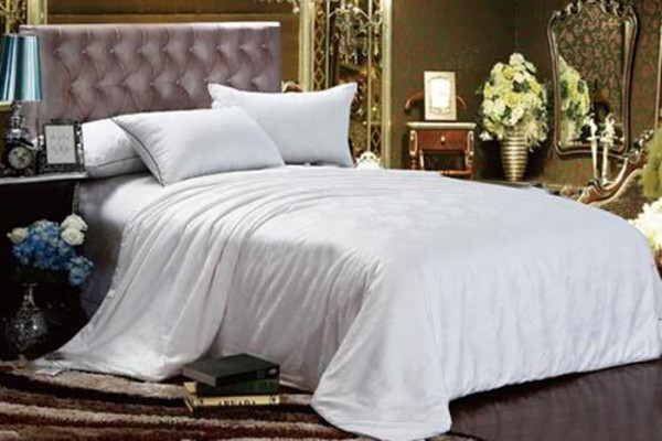 蠶絲面料有什么缺點 蠶絲面料清洗及保養(yǎng)的注意事項 蠶絲面料有什么缺點 蠶絲面料清洗及保養(yǎng)的注意事項