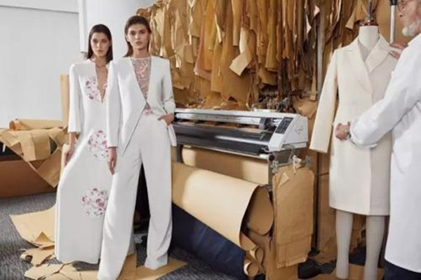 什么是重磅真絲 重磅真絲是用來(lái)做什么的 什么是重磅真絲 重磅真絲是用來(lái)做什么的