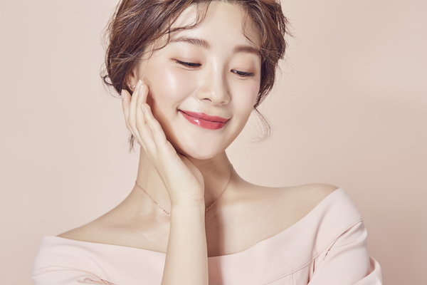 茶油可以涂臉嗎 純天然茶油涂臉有什么好處 茶油可以涂臉嗎 純天然茶油涂臉有什么好處